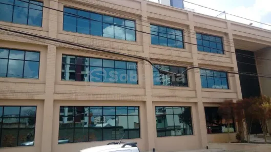 Prédio Comercial com 15 Quartos para alugar, 1753m² no Cambuí, Campinas