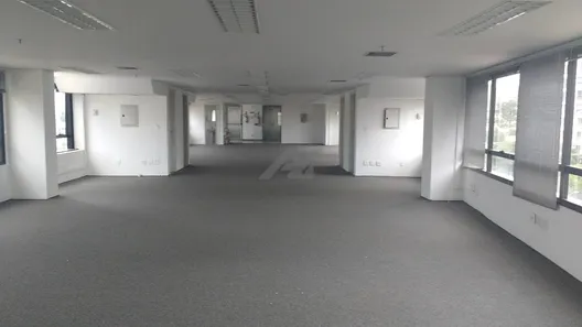 Sala Comercial com 1 Quarto para alugar, 226m² no Cambuí, Campinas