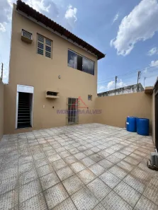 Casa com 4 Quartos à venda, 352m² no Jóquei, Teresina