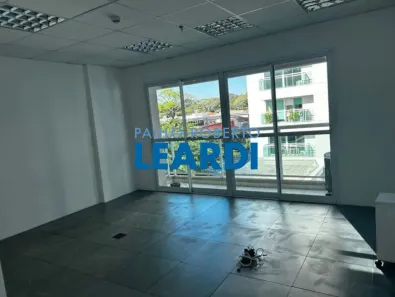 Sala Comercial à venda, 35m² no Bela Vista, São Paulo