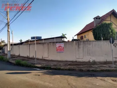Casa com 4 Quartos à venda, 230m² no Nossa Senhora de Lourdes, Londrina