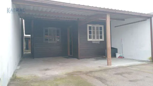 Casa com 2 Quartos para alugar, 96m² no Barra do Aririú, Palhoça