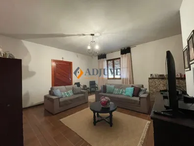 Casa com 4 Quartos à venda, 655m² no Chácara Flora, Petrópolis