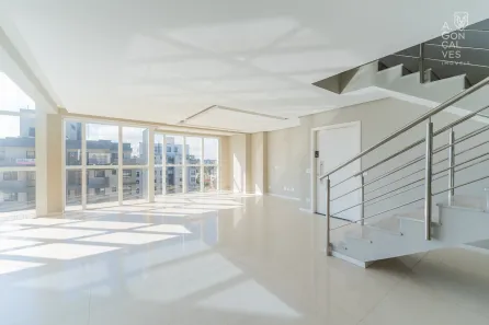 Cobertura com 3 Quartos à venda, 217m² no Alto da Rua XV, Curitiba