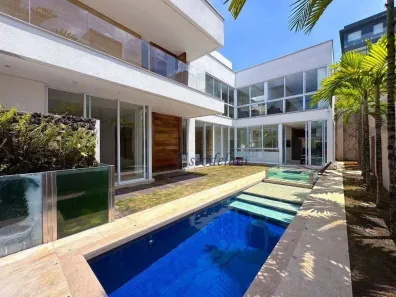 Casa de Condomínio com 4 Quartos para alugar, 472m² no Centro Comercial Jubran, Barueri