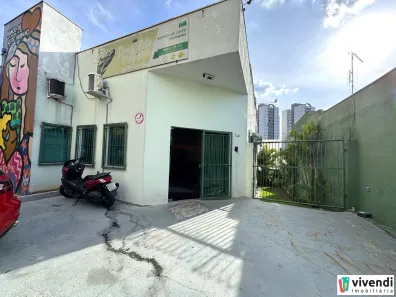 Prédio Comercial com 7 Quartos à venda, 182m² no Jardim Messina, Jundiaí