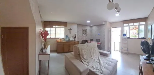 Casa com 3 Quartos à venda, 132m² no Embaré, Santos