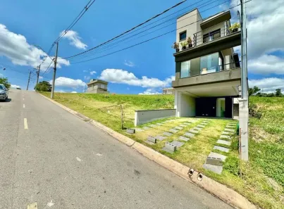 Sobrado com 3 Quartos à venda, 137m² no Lageadinho, Cotia
