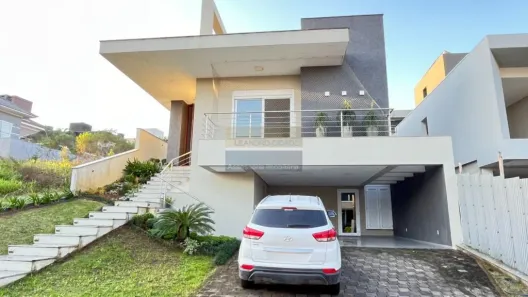 Casa de Condomínio com 3 Quartos à venda, 250m² no Querência, Viamão