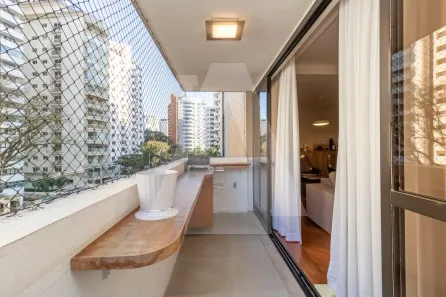 Apartamento com 3 Quartos à venda, 204m² no Higienópolis, São Paulo