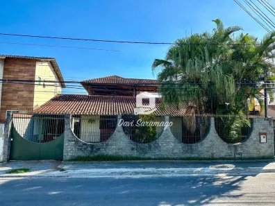 Casa com 3 Quartos à venda, 450m² no Serra Grande, Niterói