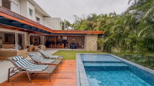 Casa de Condomínio com 4 Quartos à venda, 300m² no Bairro de Juquehy, São Sebastião