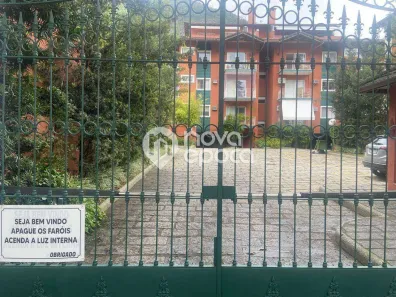 Apartamento com 2 Quartos à venda, 200m² no Itaipava, Petrópolis