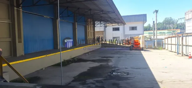 Galpão/Depósito/Armazém para alugar, 2111m² no Jardim Belval, Barueri