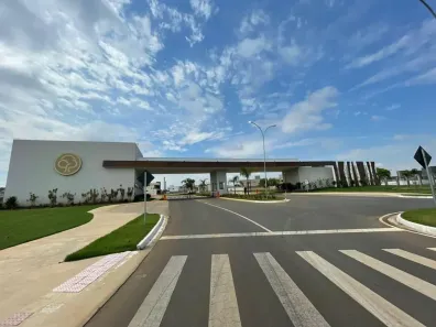 Casa com 3 Quartos à venda, 312m² no Jardim Cristal, Aparecida de Goiânia