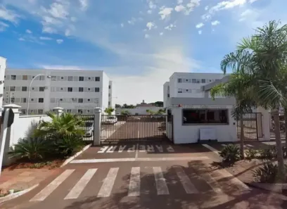 Apartamento com 2 Quartos para alugar, 40m² no Tiradentes, Campo Grande