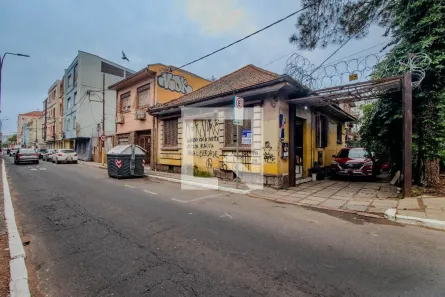 Casa com 1 Quarto à venda, 418m² no Santa Cecília, Porto Alegre