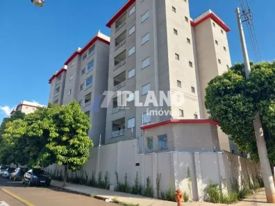 Apartamento com 2 Quartos para alugar, 65m² no Vila Prado, São Carlos