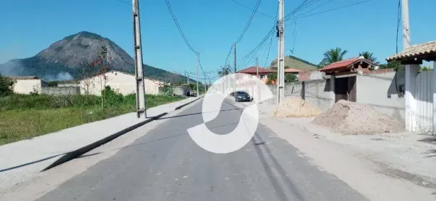 Lote/Terreno à venda, 800m² no Inoã (Inoã), Maricá