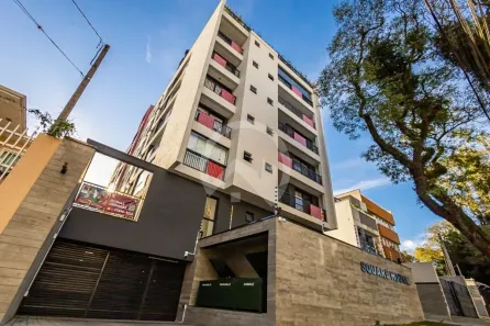 Apartamento com 2 Quartos para alugar, 65m² no Água Verde, Curitiba