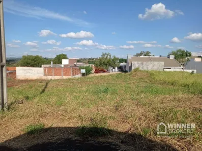 Lote/Terreno à venda, 300m² no Jardim Itália, Marialva