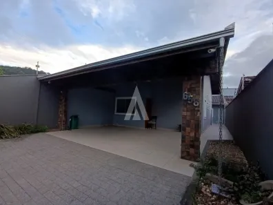 Casa com 2 Quartos à venda, 102m² no Bom Retiro, Joinville