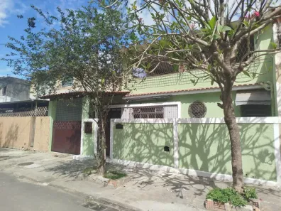 Casa com 4 Quartos à venda, 100m² no BNH, Mesquita