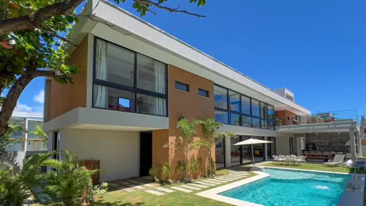 Casa com 5 Quartos à venda, 360m² no Guarajuba (Monte Gordo), Camaçari