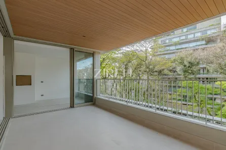 Apartamento com 3 Quartos à venda, 216m² no Cabral, Curitiba