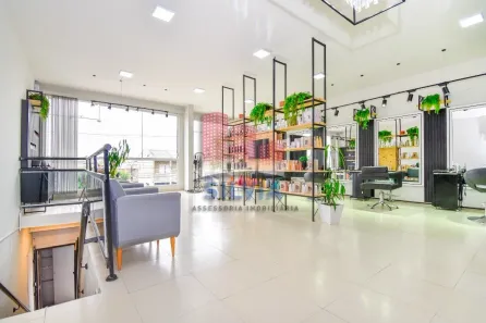 Sala Comercial à venda, 212m² no Cidade Industrial, Curitiba
