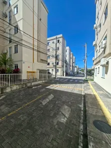 Apartamento com 2 Quartos à venda, 45m² no Centro, Lauro de Freitas
