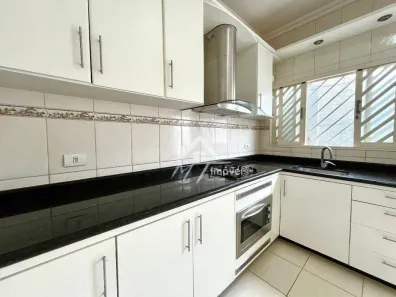 Casa com 3 Quartos para venda ou aluguel, 189m² no Vila Menuzzo, Sumaré