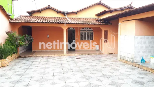 Casa com 3 Quartos à venda, 238m² no Tropical, Contagem