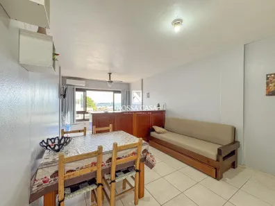 Apartamento com 1 Quarto à venda, 32m² no centro, Torres