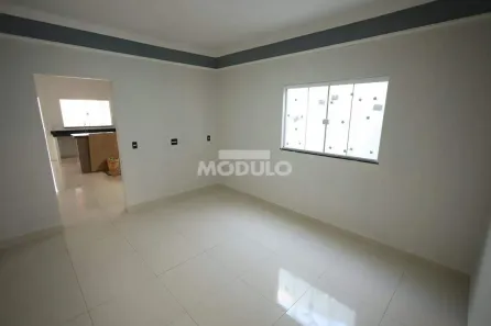 Casa com 3 Quartos à venda, 150m² no Santa Rosa, Uberlândia