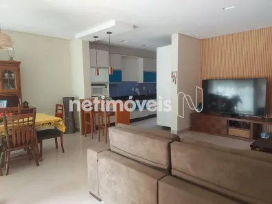 Casa com 3 Quartos à venda, 216m² no Cabral, Contagem