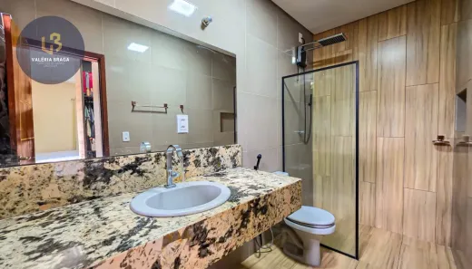 Casa de Condomínio com 3 Quartos à venda, 600m² no Flores, Manaus