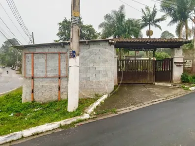 Fazenda/Sítio com 3 Quartos à venda, 10m² no Embura, São Paulo