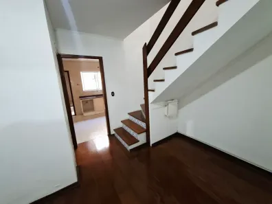 Sobrado com 2 Quartos à venda, 110m² no Vila Polopoli, São Paulo