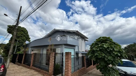 Casa com 4 Quartos à venda, 212m² no Montanha, Lajeado
