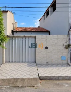 Casa com 2 Quartos à venda, 180m² no Quintino Cunha, Fortaleza