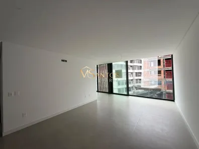 Apartamento com 3 Quartos à venda, 120m² no Jurerê, Florianópolis