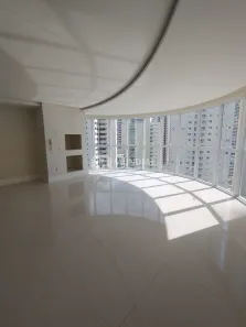Apartamento com 3 Quartos à venda, 128m² no Centro, Balneário Camboriú