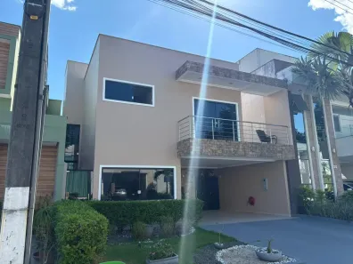 Casa de Condomínio com 3 Quartos à venda, 250m² no Aleixo, Manaus