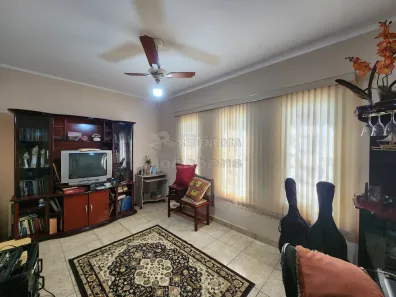 Casa com 4 Quartos à venda, 220m² no Jardim Nazareth, São José do Rio Preto