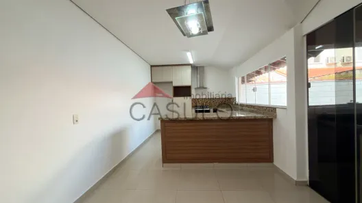 Casa de Condomínio com 4 Quartos para alugar, 156m² no Jardim Shangai, Jundiaí