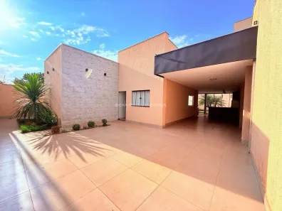 Casa com 3 Quartos à venda, 120m² no Olinda, Uberaba