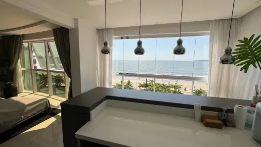 Apartamento com 4 Quartos à venda, 185m² no Meia Praia, Itapema