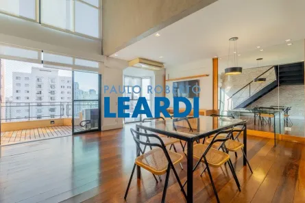 Apartamento com 2 Quartos à venda, 128m² no Pinheiros, São Paulo