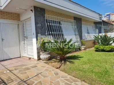 Casa com 3 Quartos à venda, 188m² no Jardim Itu, Porto Alegre